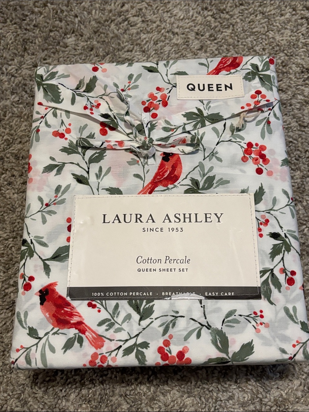 NWT Laura Ashley Jolly Cardinals Cotton Percale Queen Sheet Set